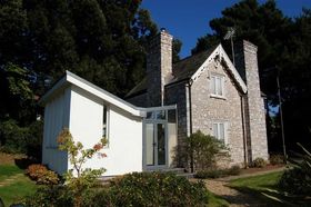 2 bedroom Detached t...